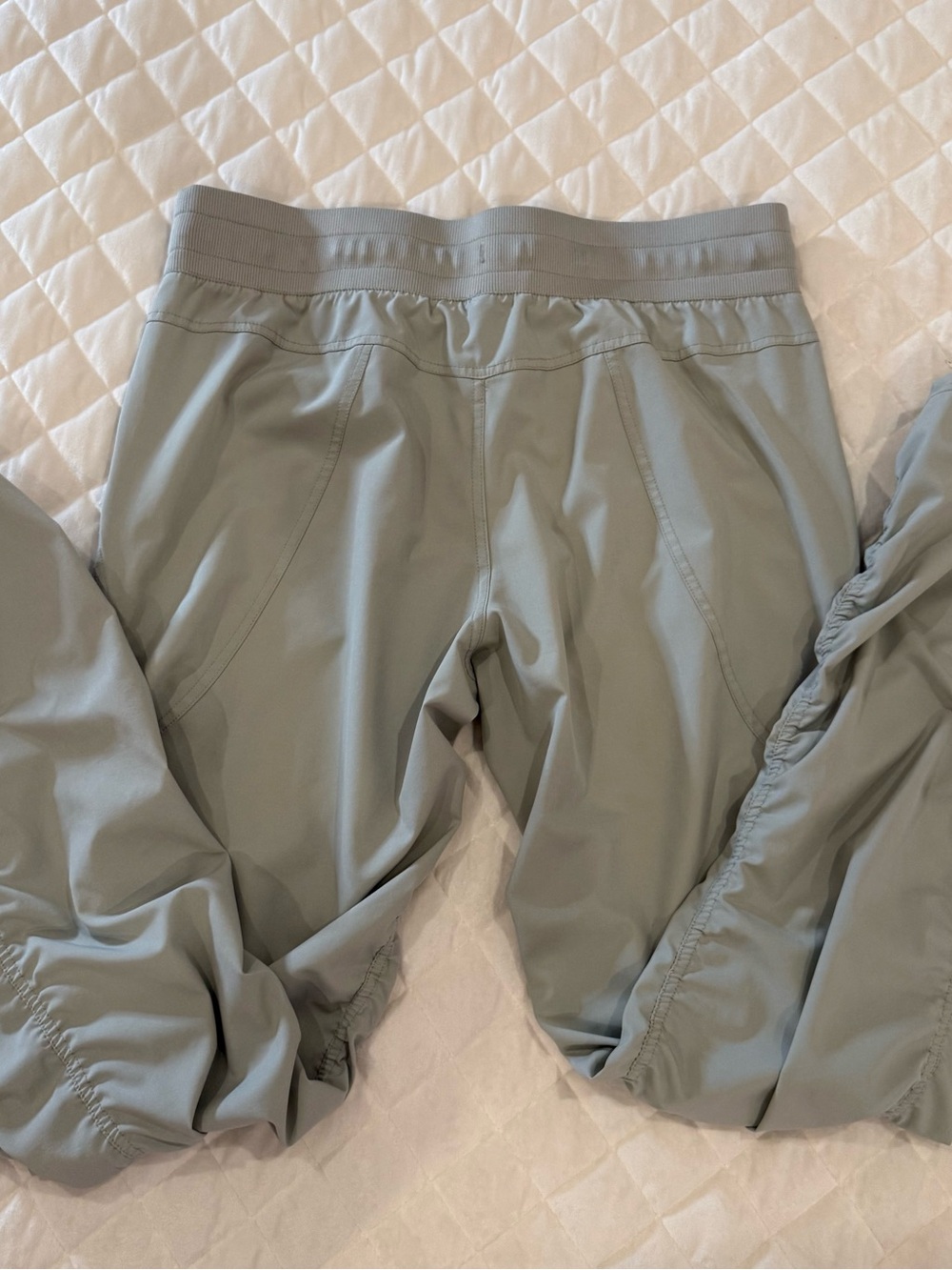 Kyodan Adventurous Ruched Woven Sage Green Hiking Pants Size Large - Picture 3 of 9